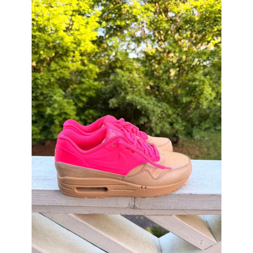 Nike Air Max 1 Pink Tan Leather Low Top Sneakers Running Shoes Gold Logo